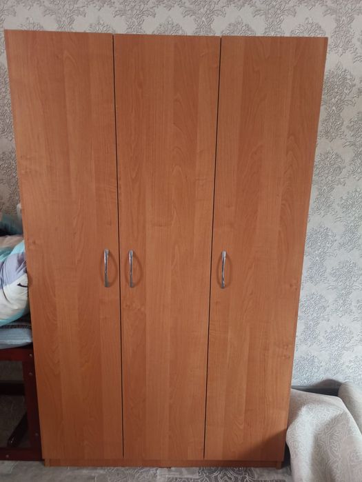 Продам шкаф детский