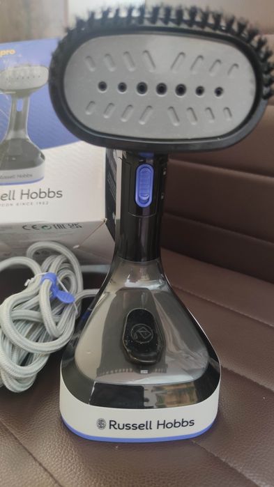 Парна ютия Russel Hobbs