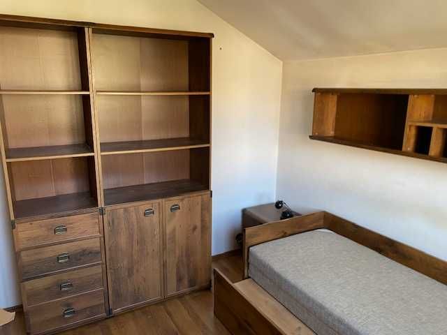 Vand camera tineret completa in stare exceptionala