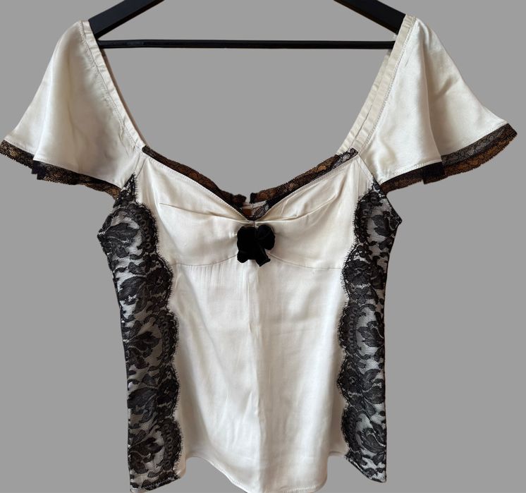 Автентичен Dolce&Gabbana топ от коприна