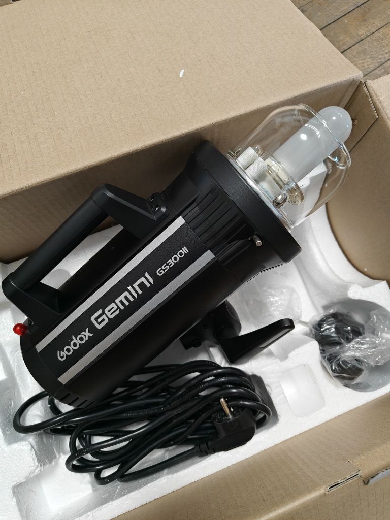 Godox SK300II Blit Studio 300W