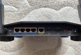 Router Linksys WRT1 200AC