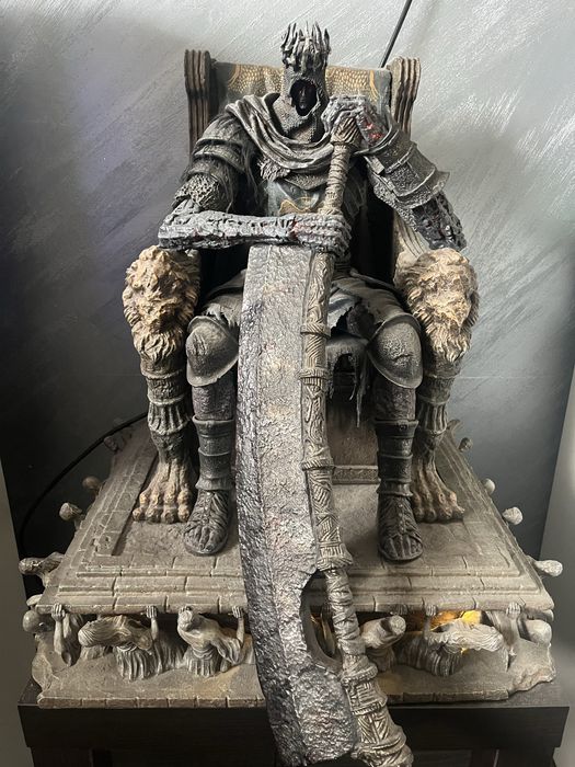 Yhorm 1/12 статуя Dark Souls 3