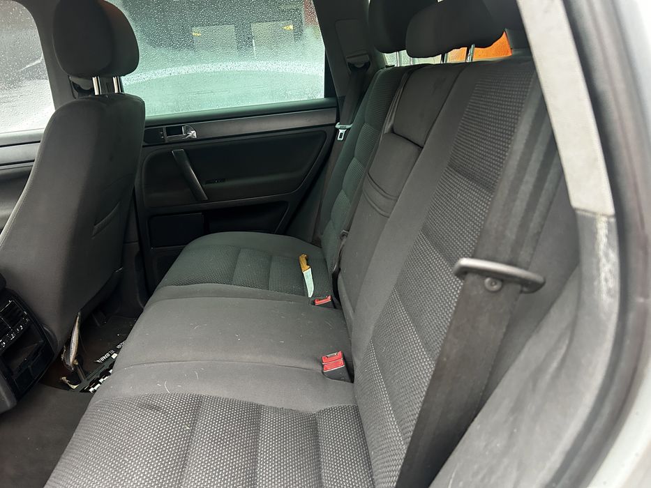 Vand sau schimb cu 8+1