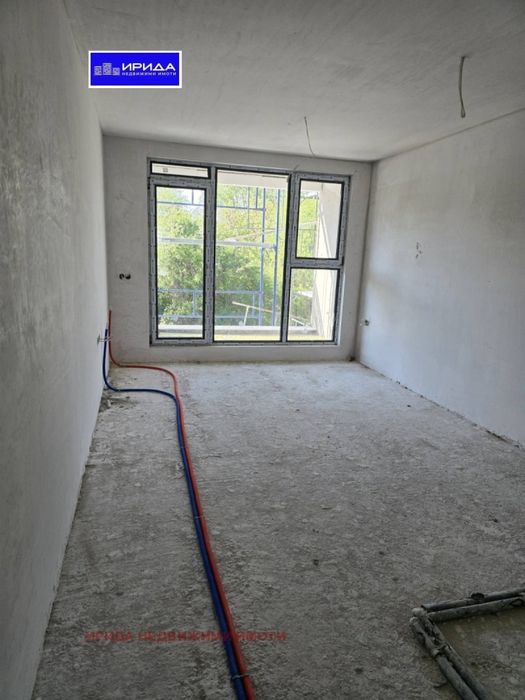 Тристаен апартамент в Младост 4 с АКТ 14!