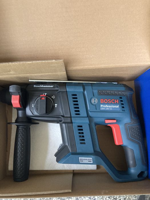 Нов перфоратор Bosch GBH18v-21
