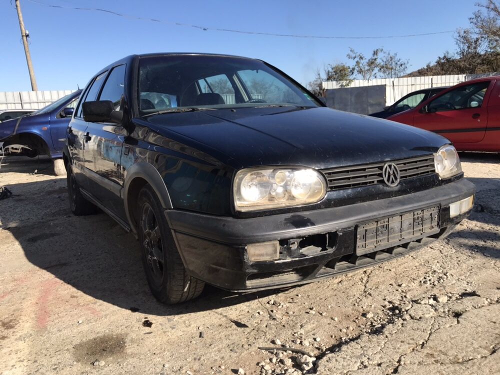 Vw Golf 3 2.0 GTI 115кс НА ЧАСТИ