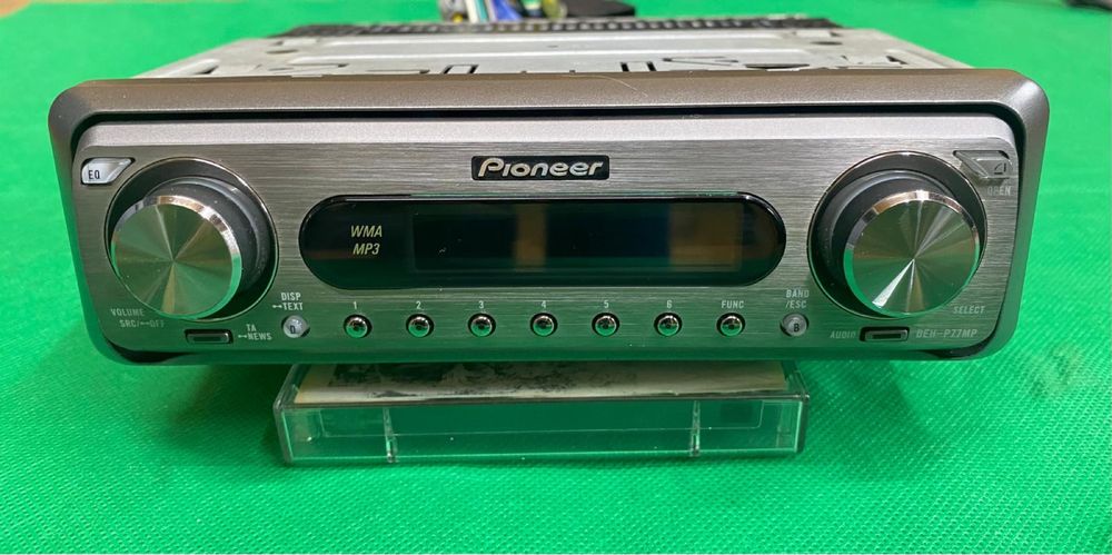 CD player auto Pioneer Deh P 77 MP-fata aluminiu ca nou Top sunet