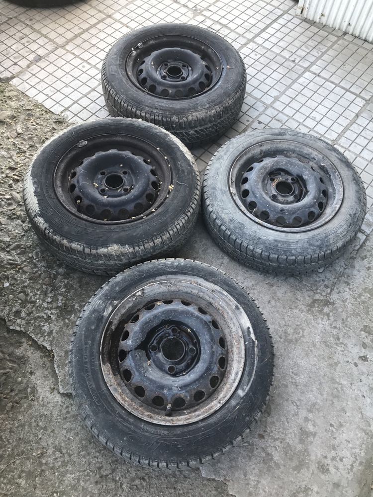 Автомобилни гуми