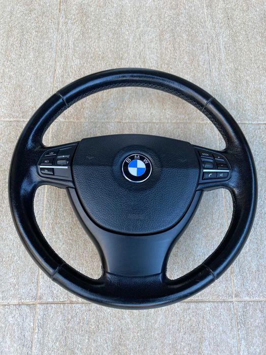 Volan BMW F10 cu AirBag inclus 2010-2016 = NOU