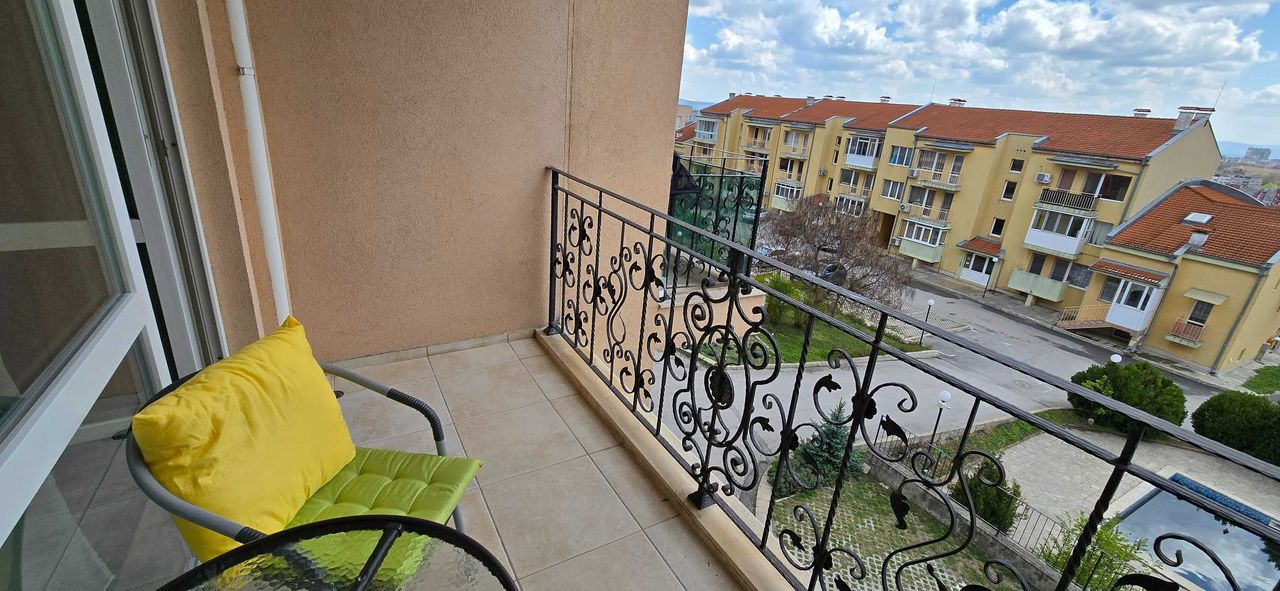Продава се Многостаен апартамент в Шумен, Бялата пръст - 131 кв.м за 1596 €/кв.м - Снимка #1