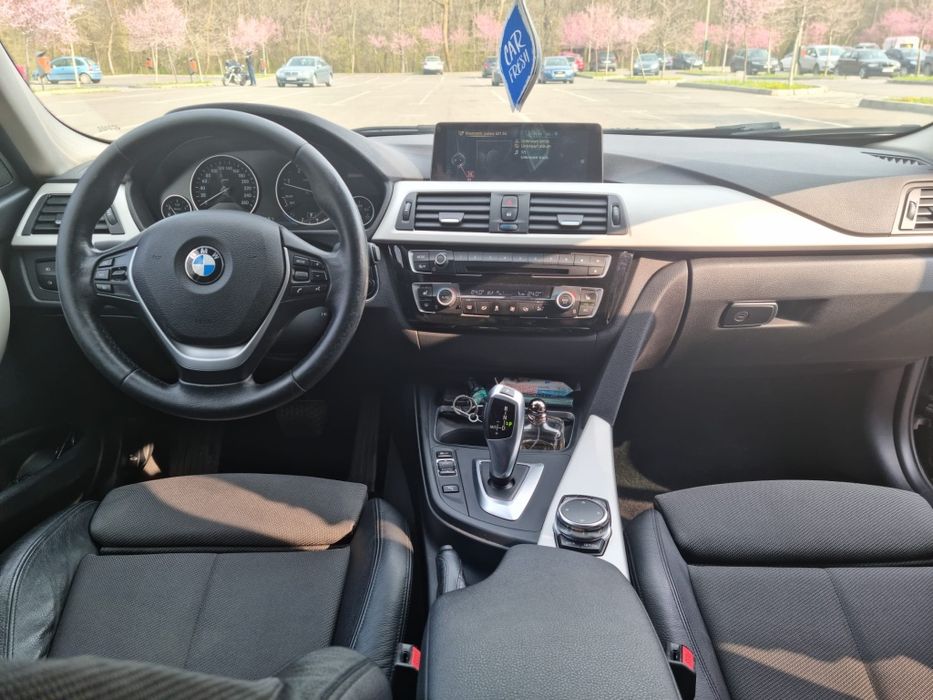 BMW Seria 3 F30 190 CP automat 4x4 An 2016