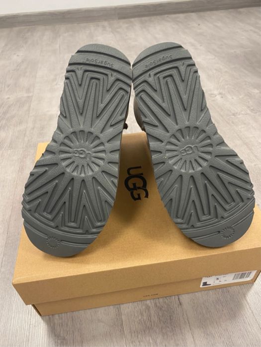 Cizme UGG Clasic Short II , marimea 36