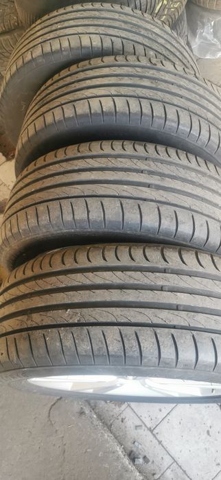 Летни гуми 235 50 18
