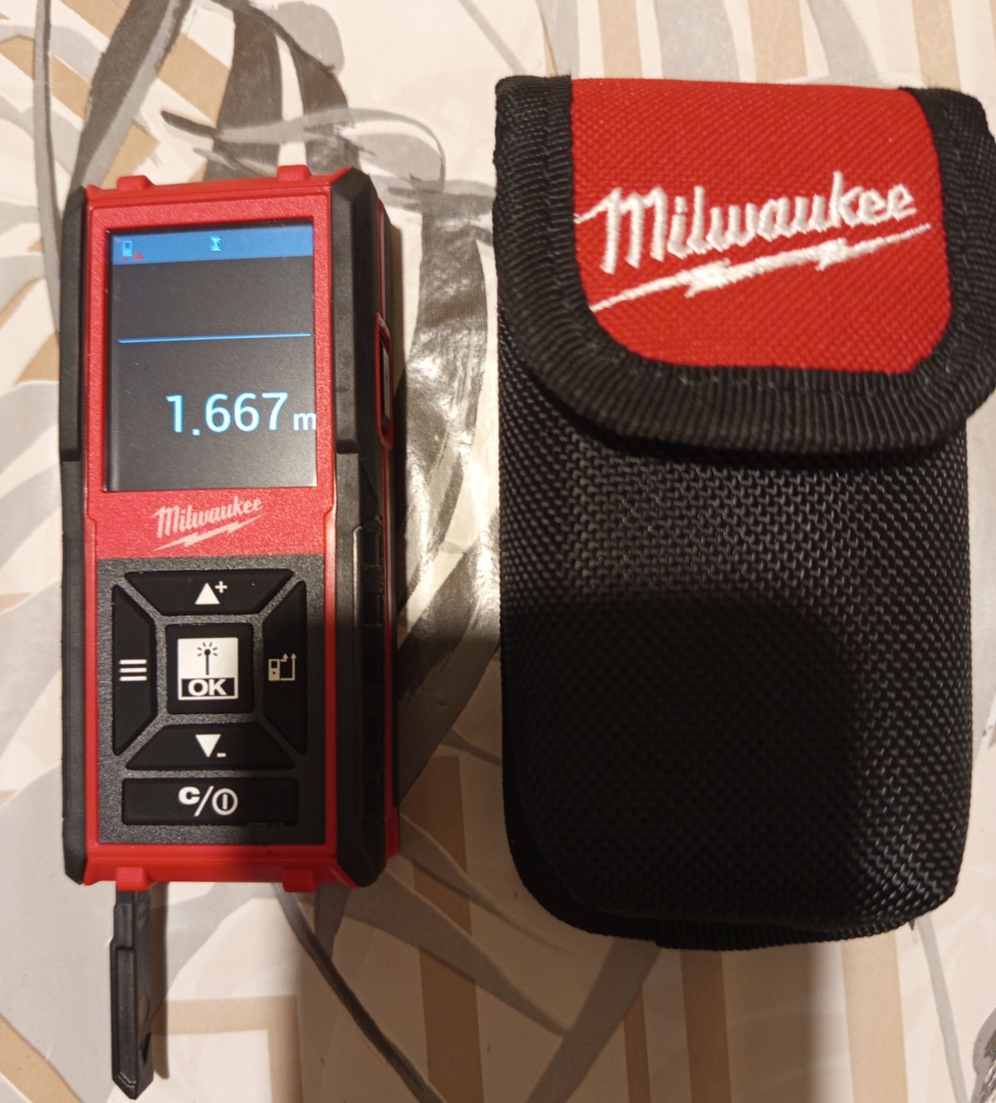Лазерна ролетка Milwaukee LDM 45