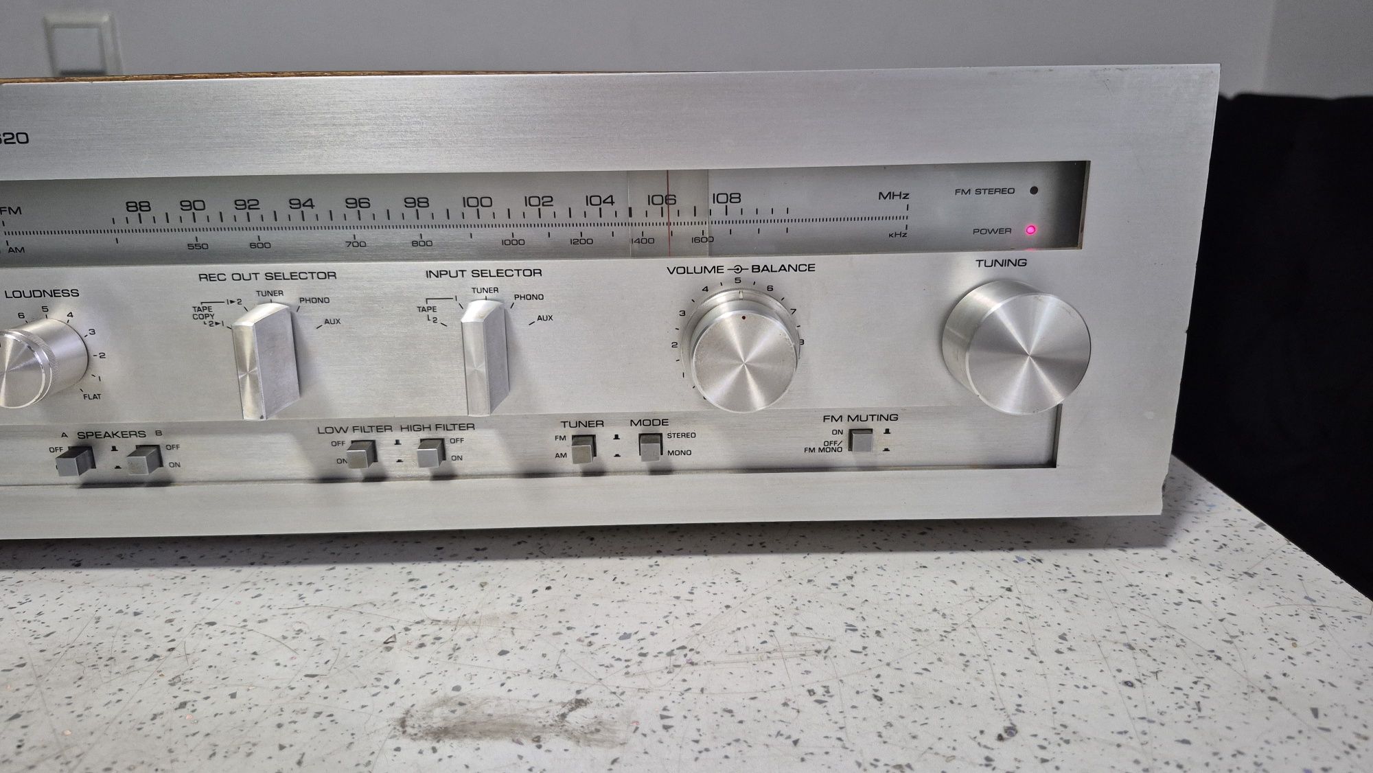 Amplituner Yamaha CR-620