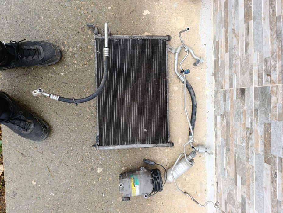 Воден и климатичен радиатор с перка сивик 7 дизел 1.7 100к.с