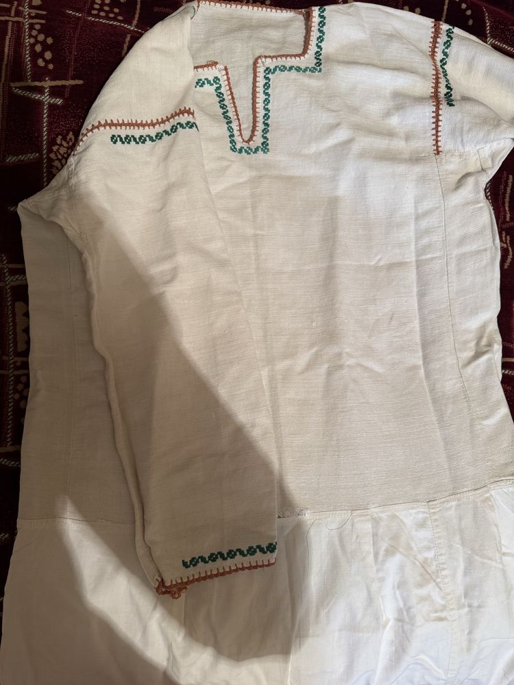 Vand camasa traditionala