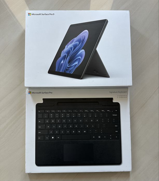 Pc tableta Microsoft Surface Pro 9 i5