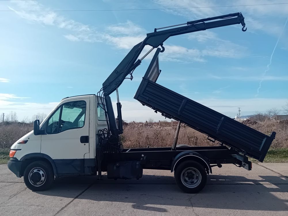 Iveco 35c-13 bascula si macara