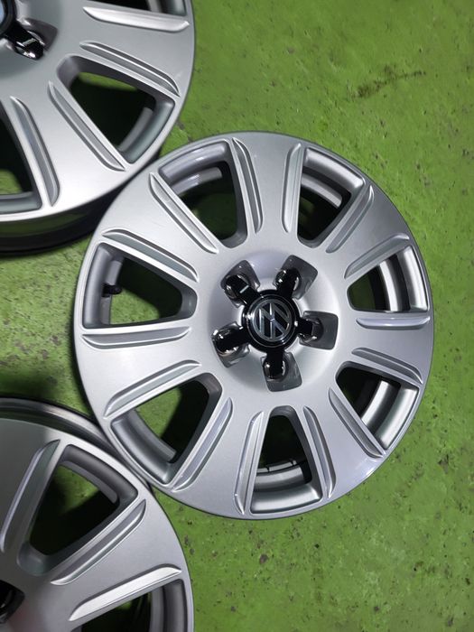 16 5x112 Vw Tiguan Passat Touran Caddy Skoda Audi Q3