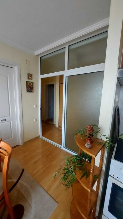 Продава се Тристаен апартамент в Хасково, Дружба 1 - 96 кв.м за 675 €/кв.м - Снимка #4
