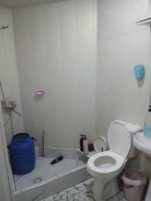 СРОЧНО сдается дом 2 комнаты,1 сотка,Назарбек