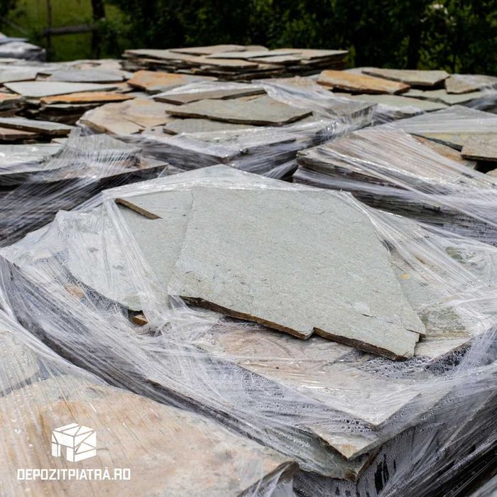 Piatra Poligonala Decorativa