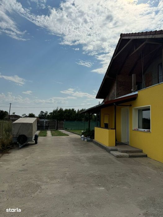Casă P+M de Vânzare în Odoreu