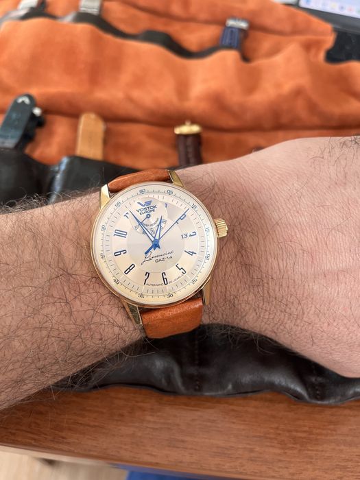 Автоматичен Vostok Europe Limousine GAZ - 14