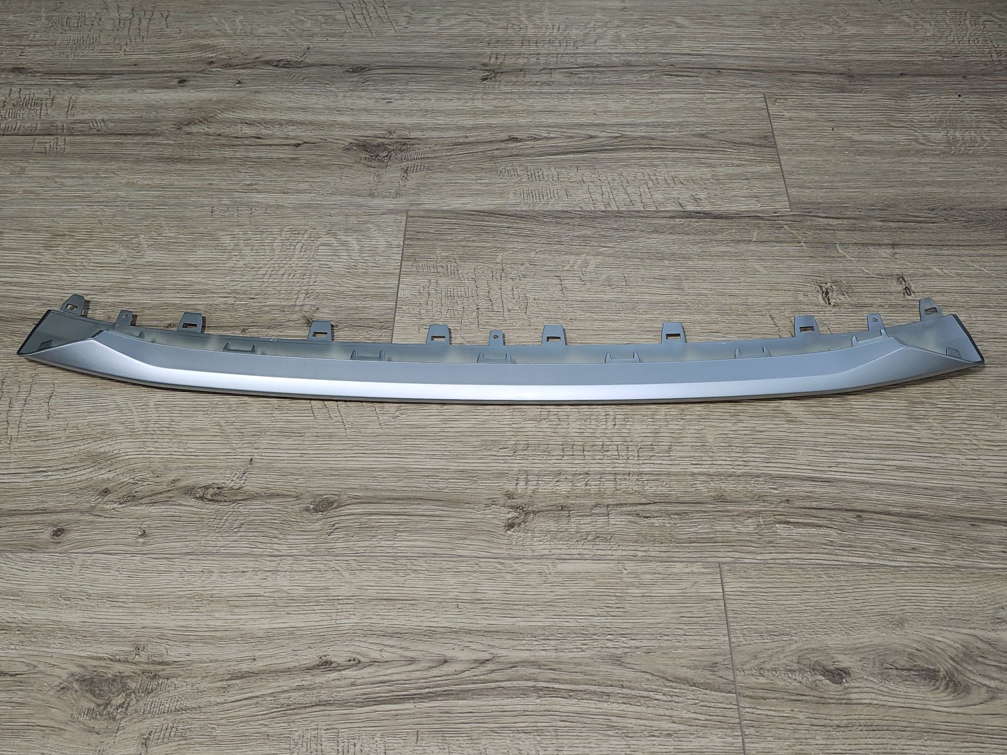 4H0807110C спойлер предна броня A8 S8 D4 facelift bumper лайсна нож
