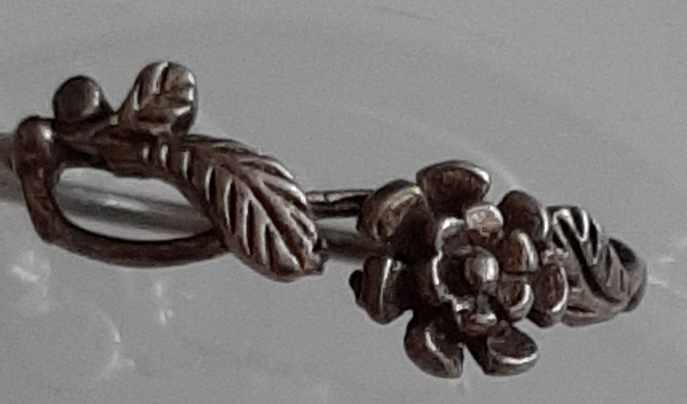 Сребърни пръстени от миналия век,за колекционери2броя-20лв, висулки