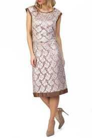 Платья  разных вариантов