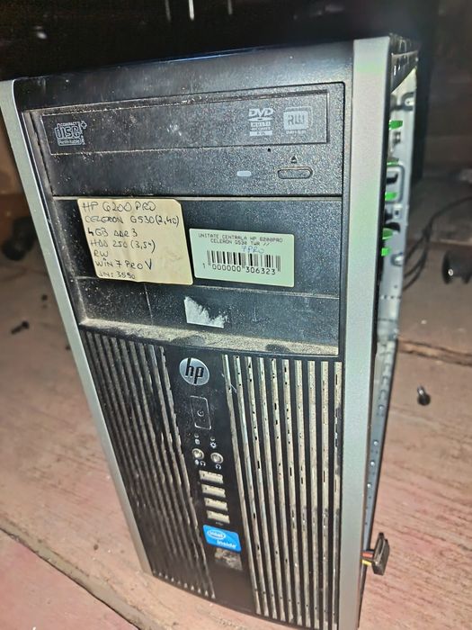 Se vjnde 4 pc perfect functionale