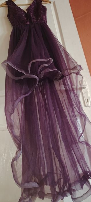 Rochie cu trenă purtata o singura data