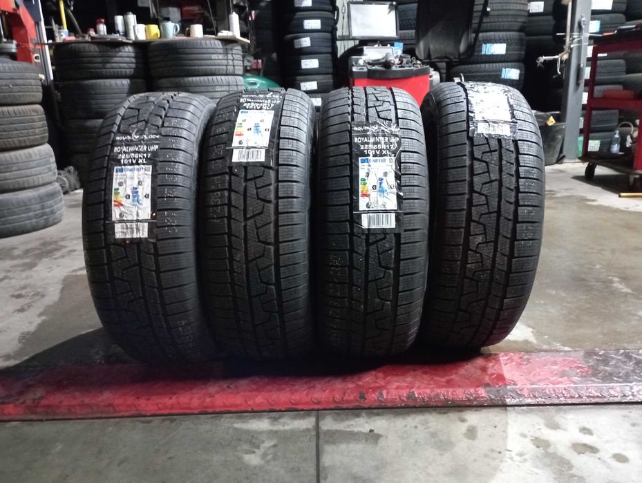 Anvelope Royal Black 225/55/17 Noi De Iarna