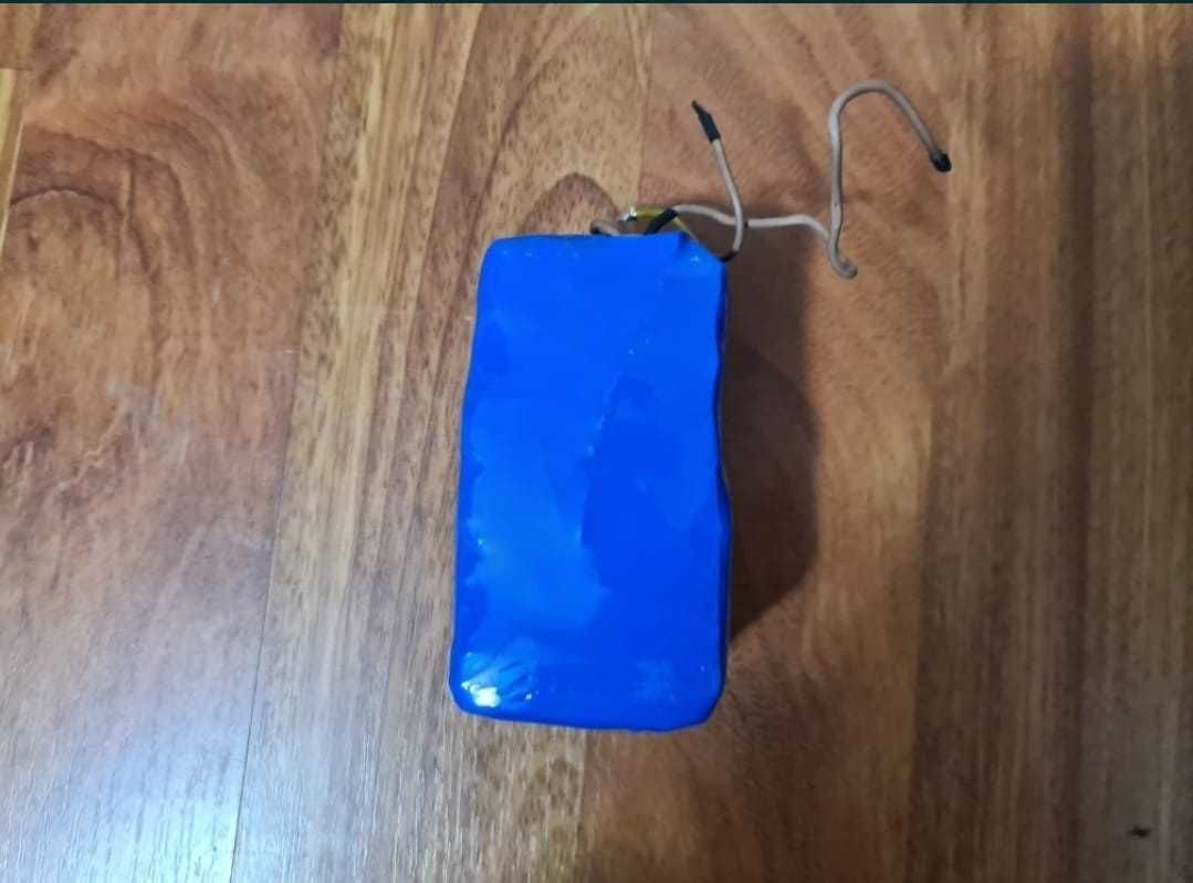 Baterii de 12.6V cu BMS de 60 Amp