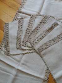 Ленени покривки с ръчно плетена дантела