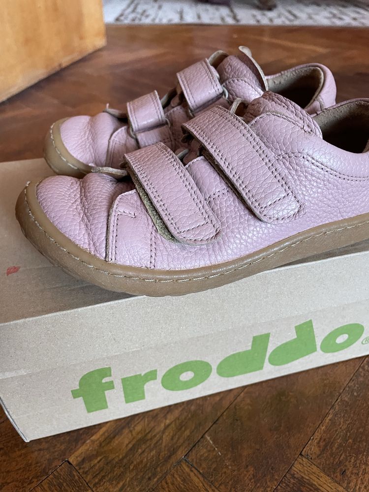 Боси обувки Froddo 31