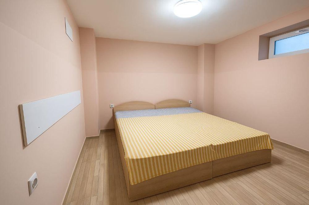 Дава се под наем Двустаен апартамент в Варна, Трошево - 40 кв.м за 350 € - Снимка #3