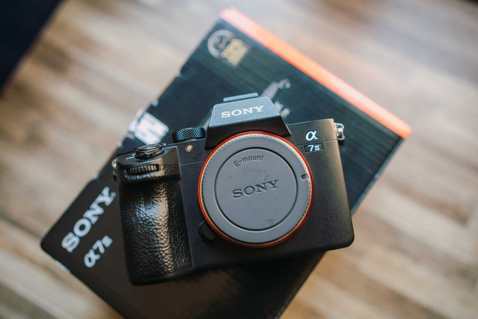 Sony A7 III - Full-Frame - 24MP