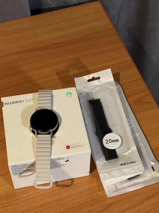Huawei Watch GT 3 42 mm, Elegant Gold Milanese
