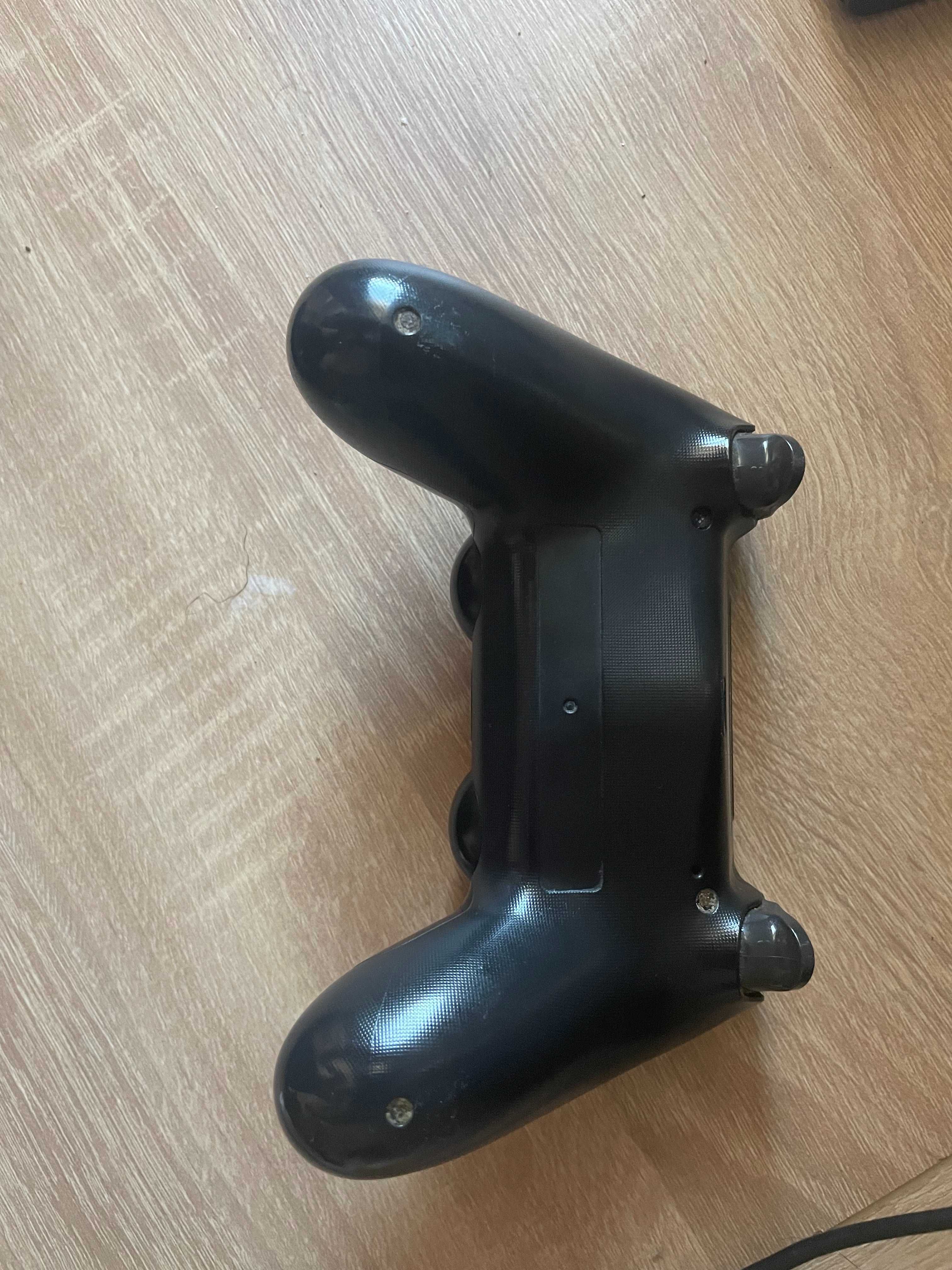 Playstation 4, Slim 1TB, în stare bună