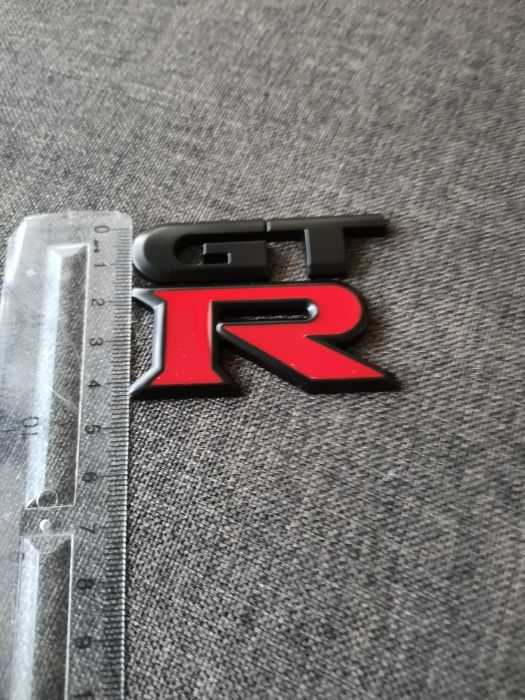 Емблема Нисан Nissan GT-R