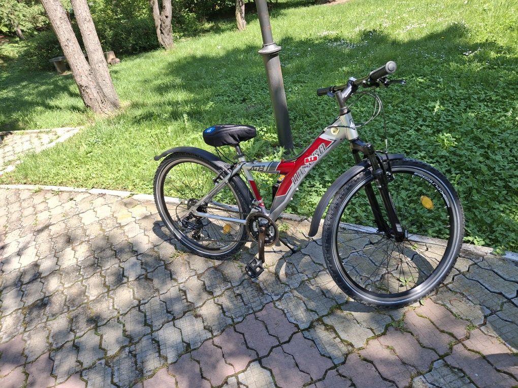 Vând bicicletă în stare foarte bună