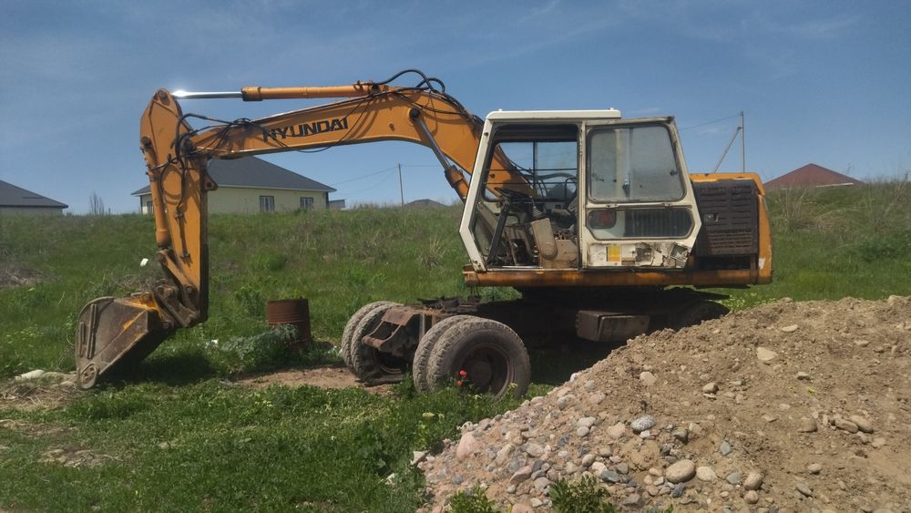 Экскаватор Hyundai 1300
