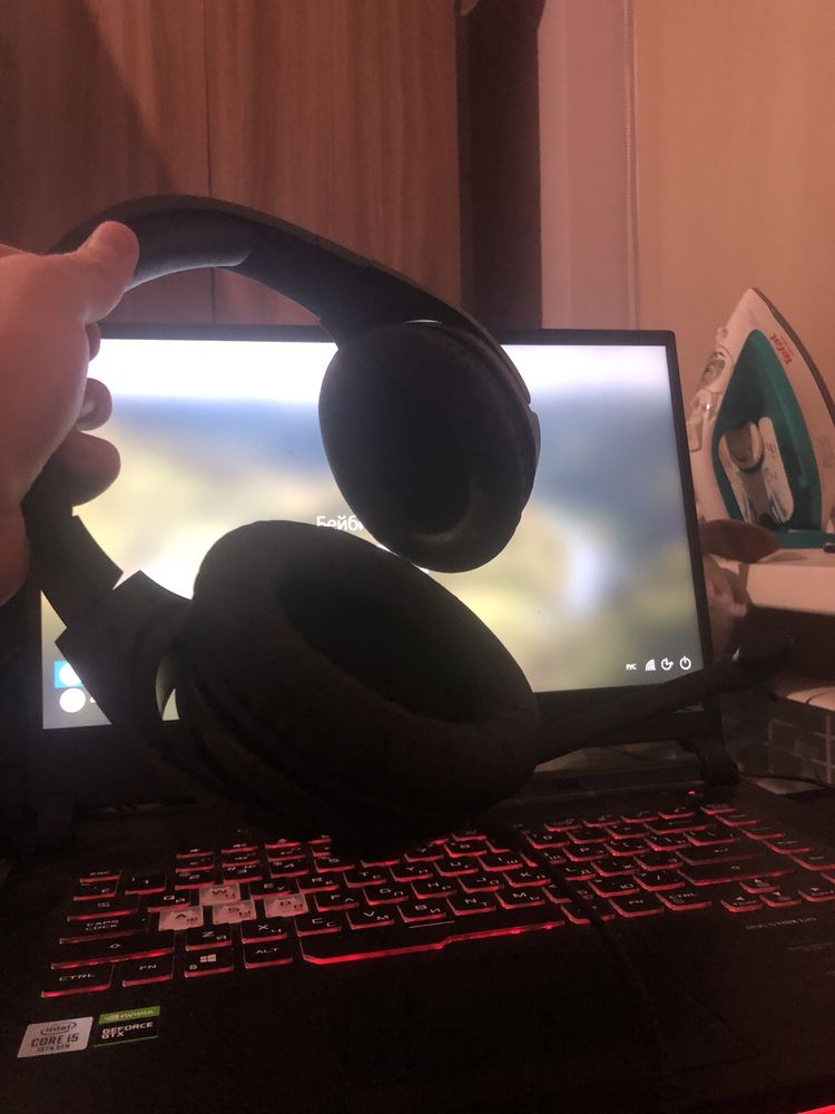 Наушники HYPERX