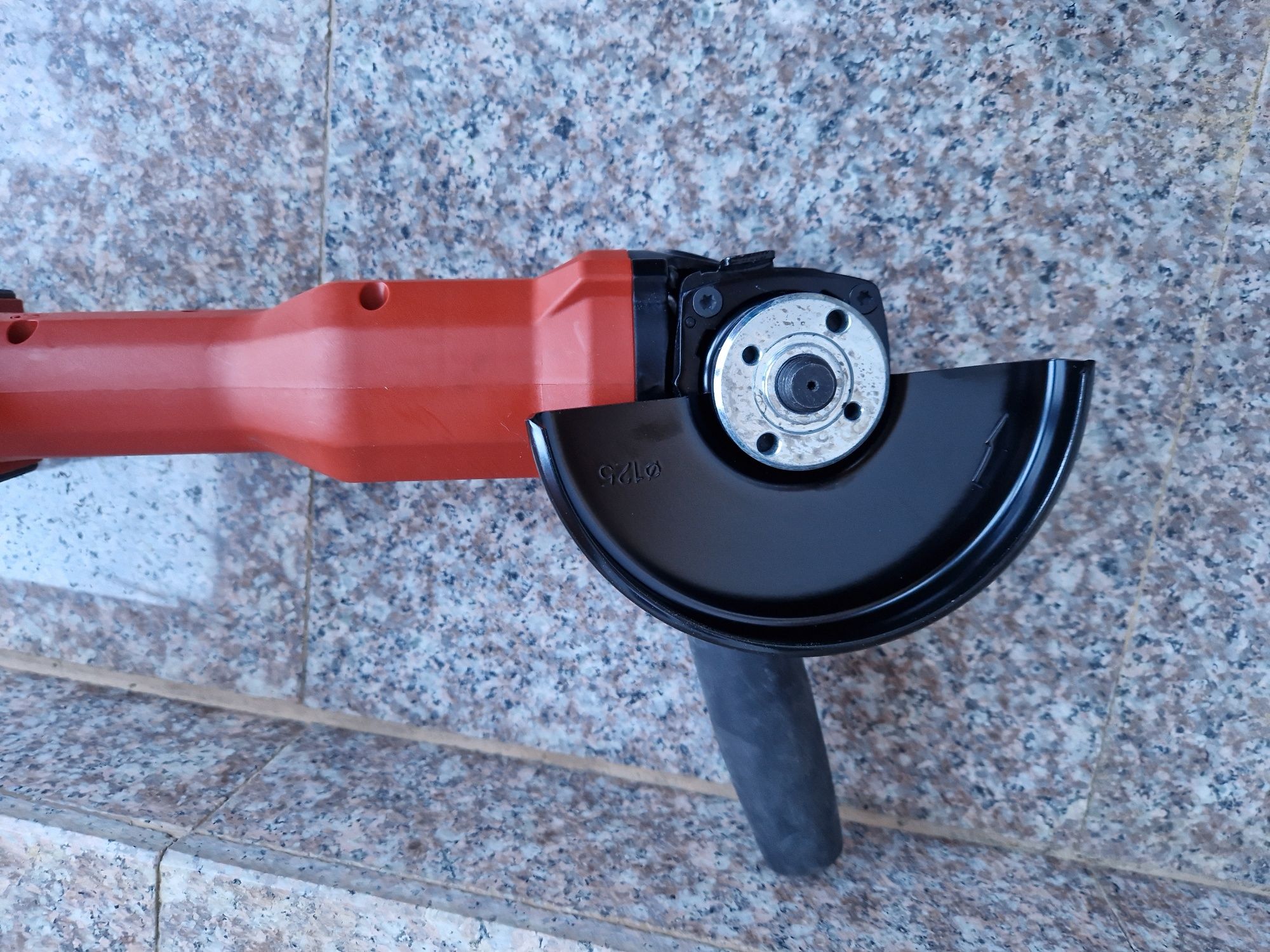 Hilti polizor pe acumulatori cu variator de turatie