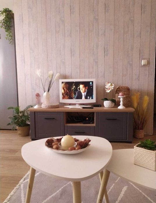 Дава се под наем Двустаен апартамент в София, Модерно предградие - 70 кв.м за 600 € - Снимка #1