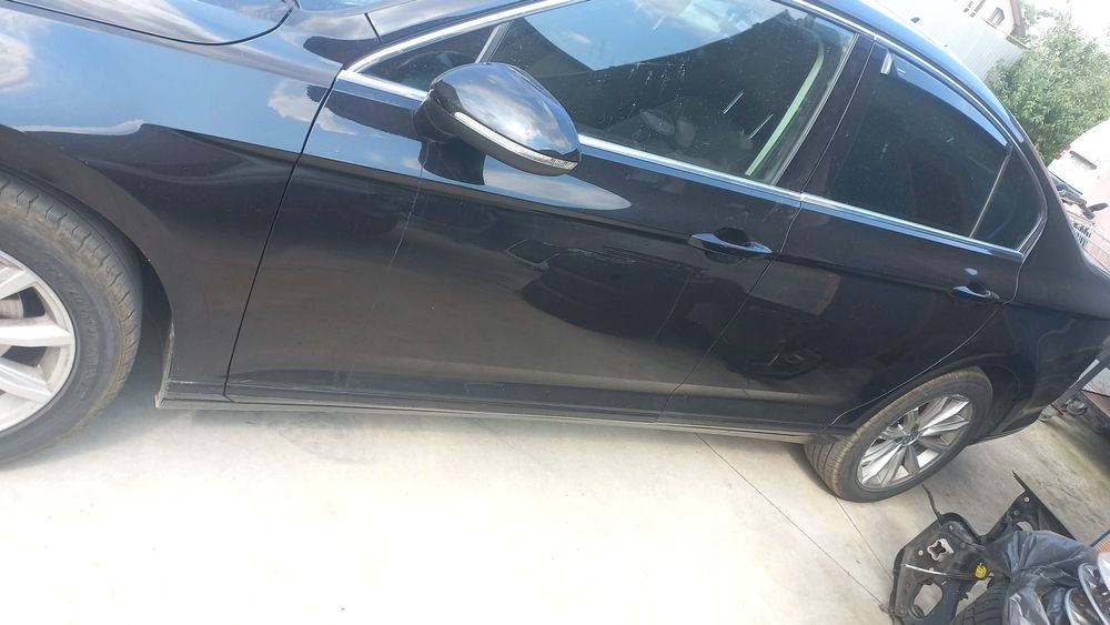 Usa dreapta fata Vw Passat b8